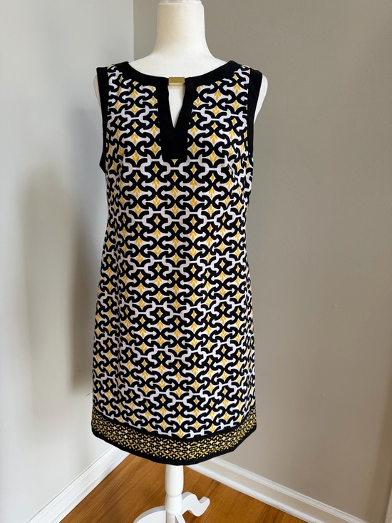 London Times Dresses & Skirts - London Times Black, White & Yellow Geometric Shift Dress